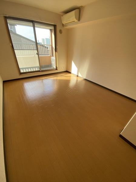 寝屋川市香里新町のアパート