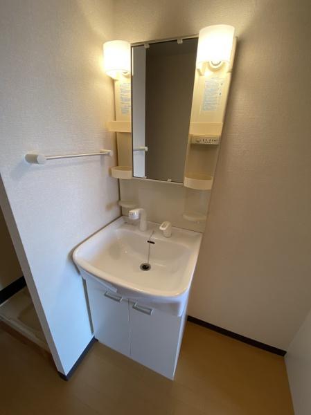 寝屋川市香里新町のアパート