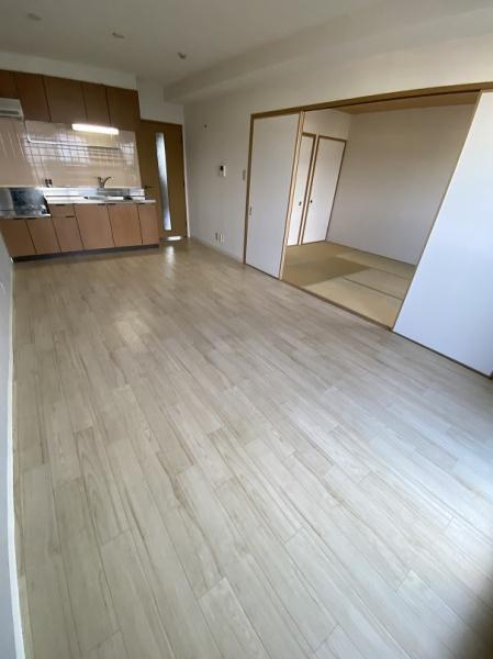 寝屋川市点野２丁目のマンション