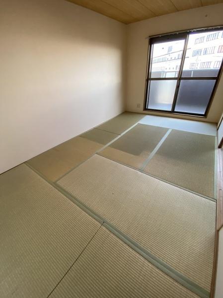 寝屋川市点野２丁目のマンション