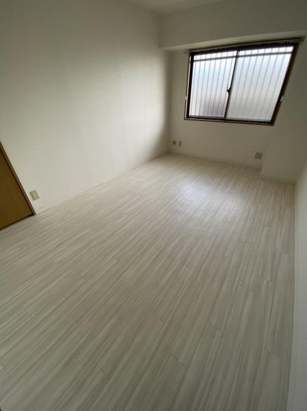 寝屋川市点野２丁目のマンション