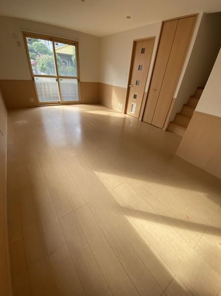 寝屋川市打上新町のテラスハウス