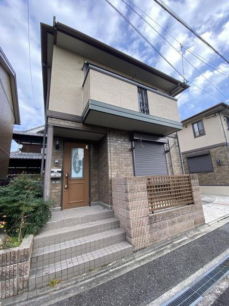 寝屋川市打上新町のテラスハウス