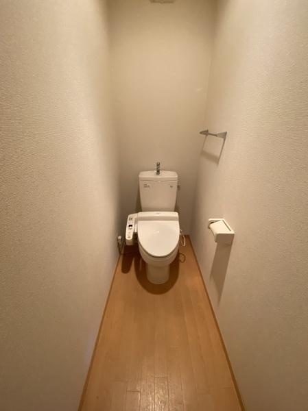 寝屋川市打上新町のテラスハウス