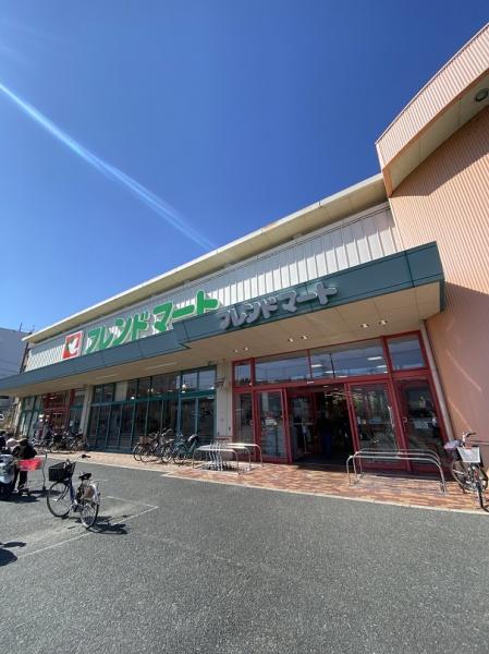 サンクラスタコートA棟(フレンドマート東寝屋川店)
