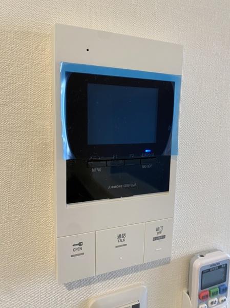寝屋川市郡元町のアパート