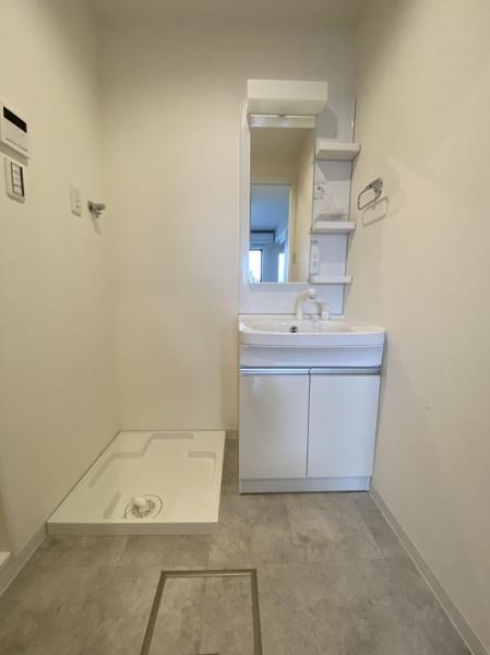寝屋川市郡元町のアパート