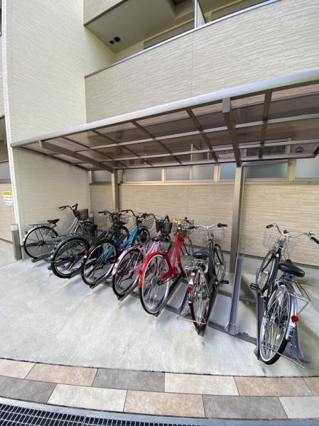 門真市上島町のアパート