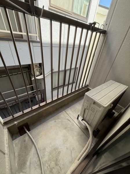 寝屋川市御幸東町のマンション(バルコニー)