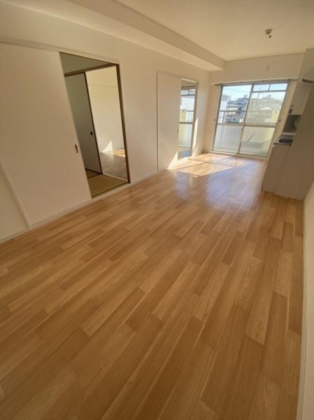 寝屋川市中神田町のマンション