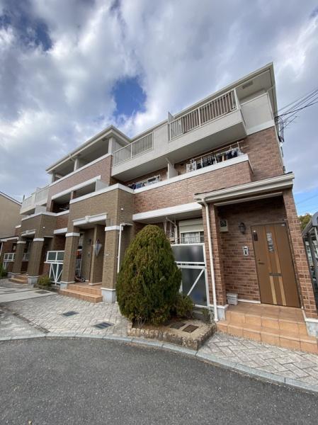 寝屋川市池田中町のアパート