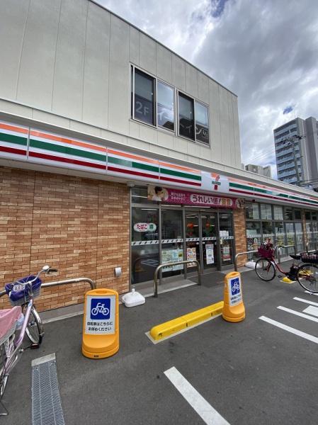 守口市京阪北本通のアパート(セブンイレブン守口竹町店)