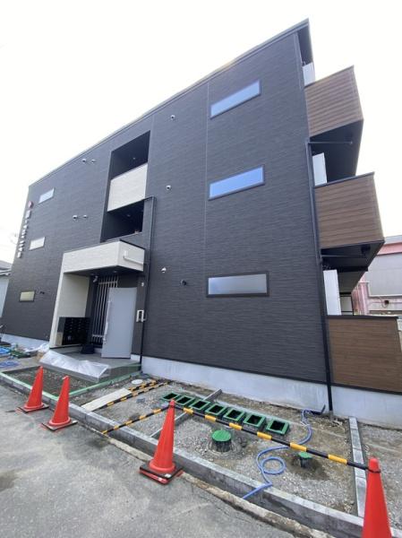 四條畷市岡山３丁目のアパート
