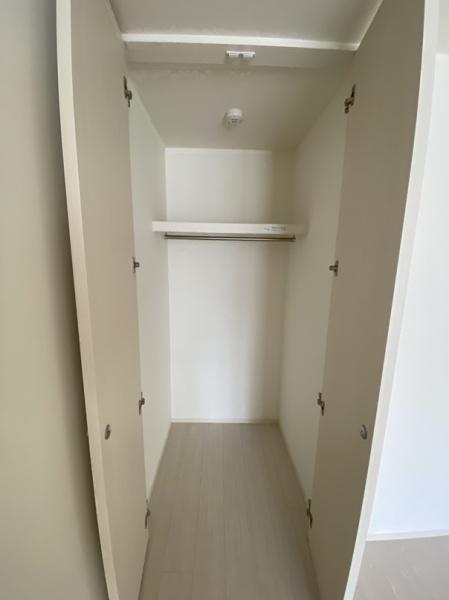 寝屋川市八坂町のマンション