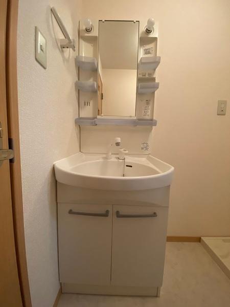 寝屋川市萱島信和町のアパート