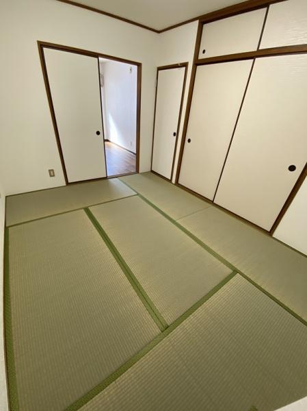 寝屋川市黒原橘町のマンション