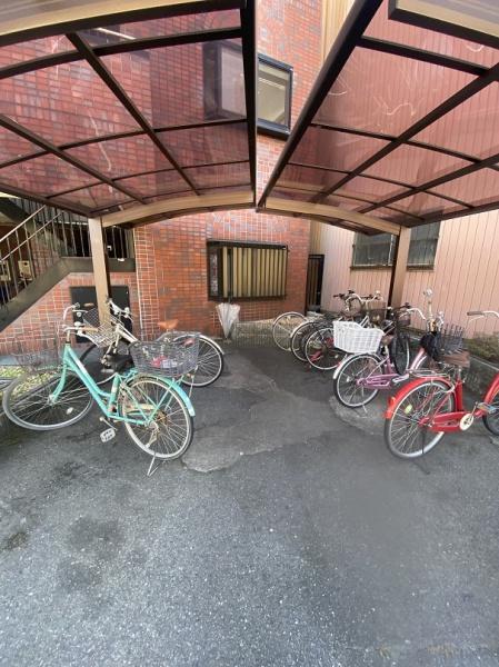 寝屋川市黒原橘町のマンション