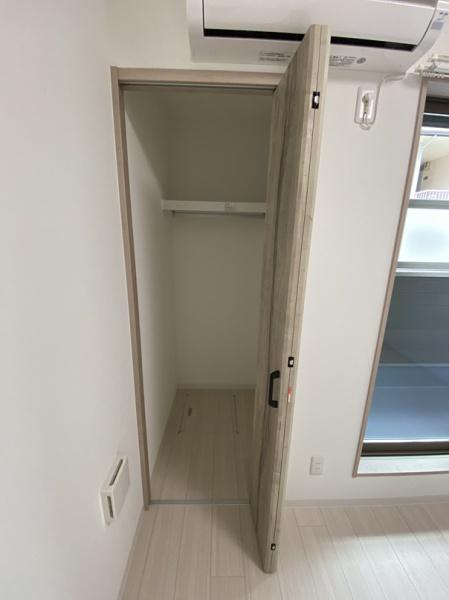 寝屋川市高柳４丁目のアパート