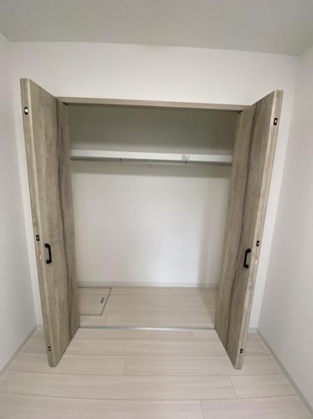 寝屋川市高柳４丁目のアパート