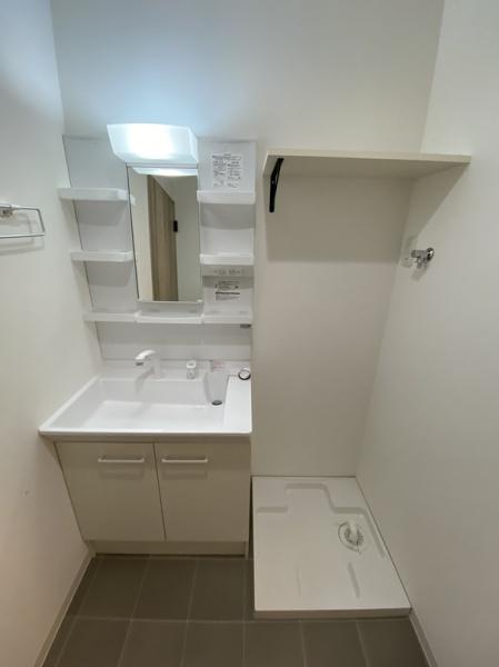 寝屋川市高柳４丁目のアパート