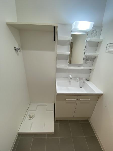 寝屋川市高柳４丁目のアパート