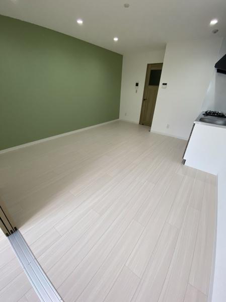 寝屋川市高柳４丁目のアパート