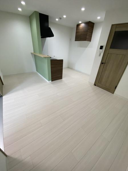 寝屋川市高柳４丁目のアパート