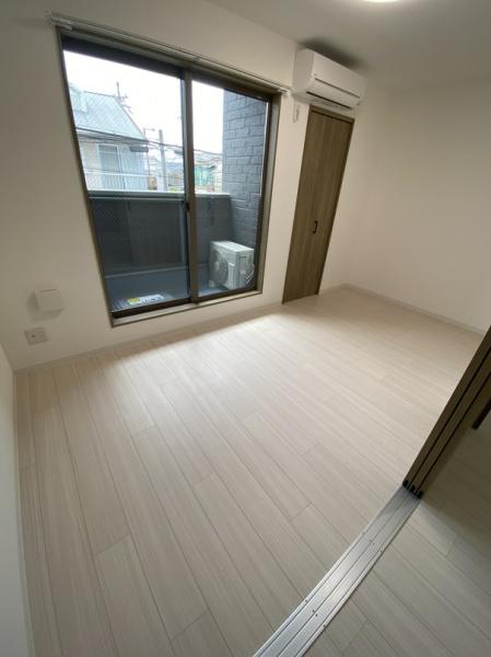 寝屋川市高柳４丁目のアパート