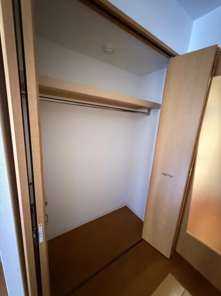 門真市速見町のアパート
