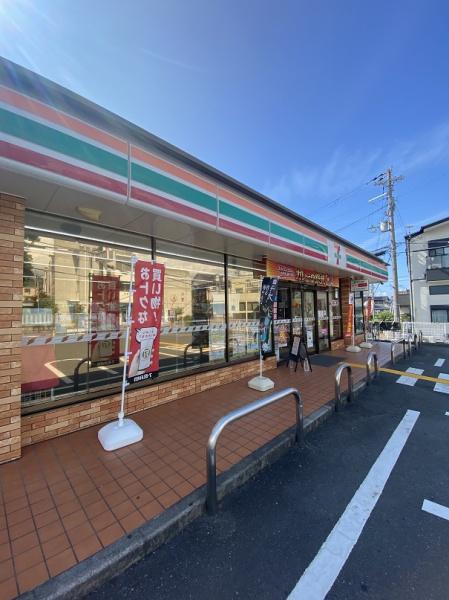 四條畷市南野６丁目のアパート(セブンイレブン四條畷塚脇町店)