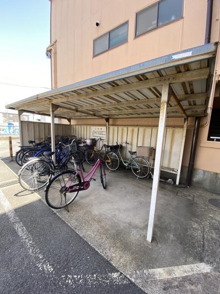 門真市脇田町のマンション