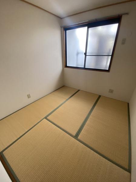 門真市岸和田２丁目のアパート
