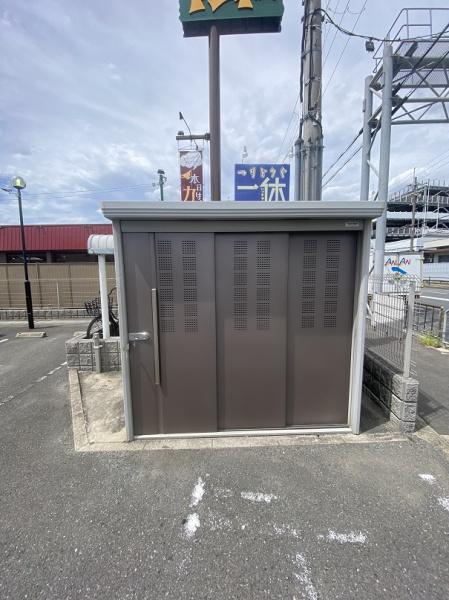 寝屋川市堀溝２丁目のマンション