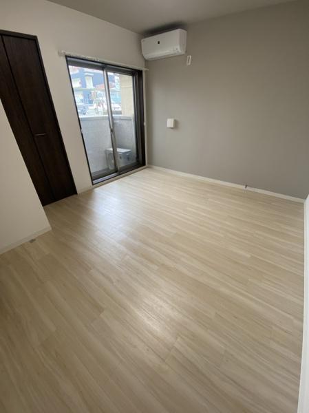寝屋川市本町のアパート