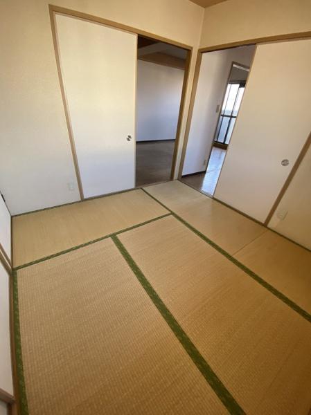 寝屋川市点野２丁目のマンション