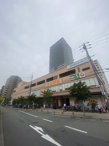 寝屋川市香里南之町のアパート(ライフ香里園店)