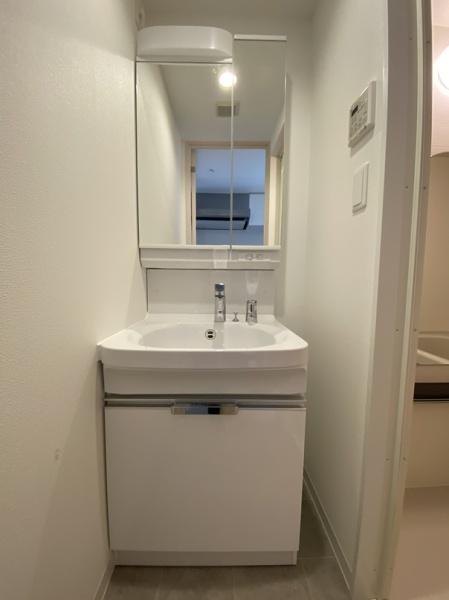 門真市野里町のマンション