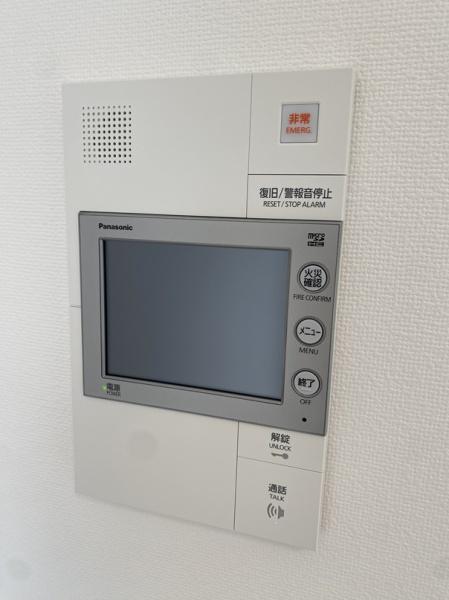 プレサンスNEO大和田STATIONベゼル