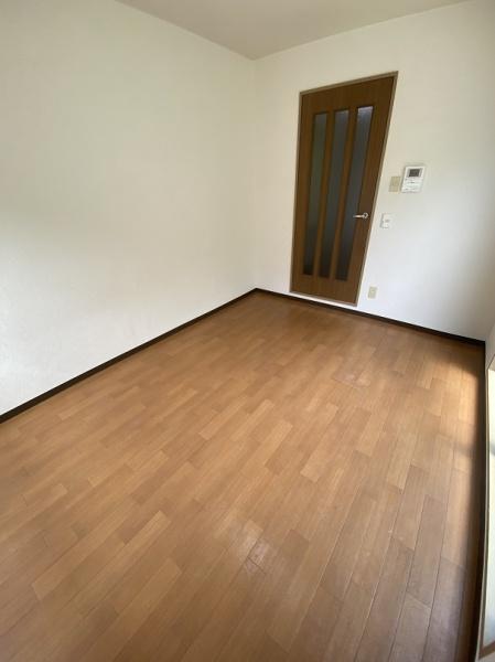 寝屋川市八坂町のハイツ