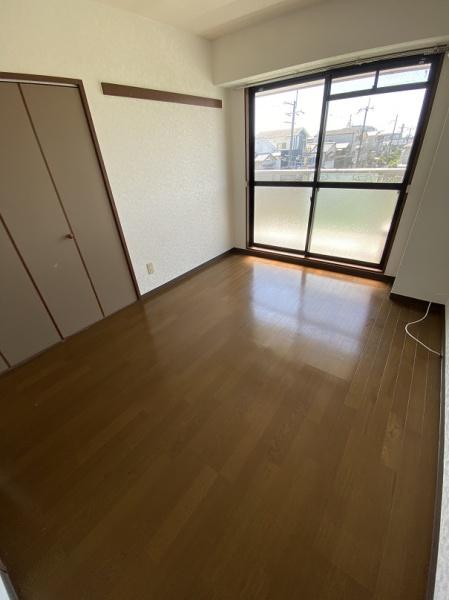 寝屋川市高宮新町のマンション