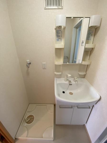 門真市月出町のアパート
