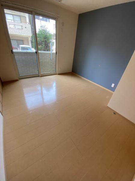 寝屋川市本町のアパート