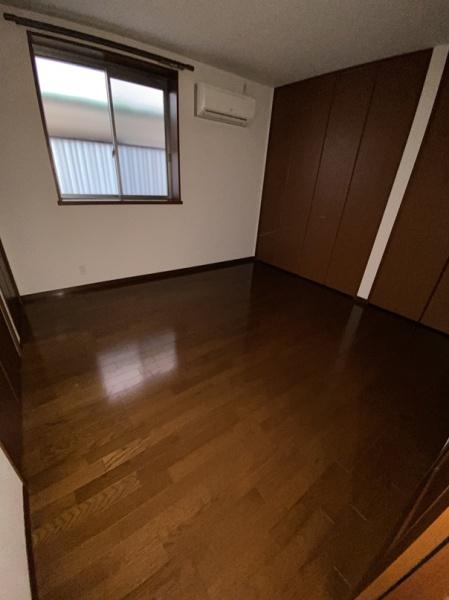 寝屋川市大利町のアパート