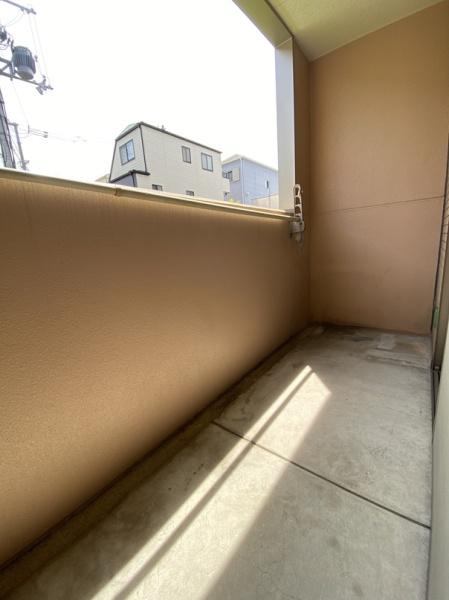 寝屋川市田井西町のマンション