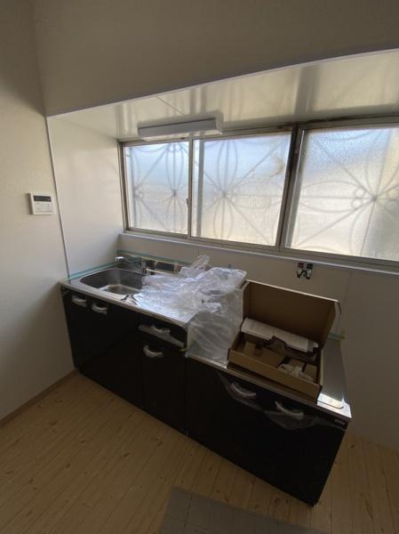 寝屋川市萱島東１丁目のテラスハウス