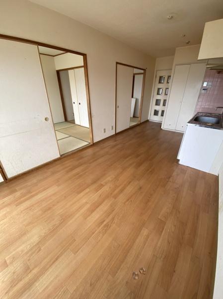 寝屋川市国松町のマンション