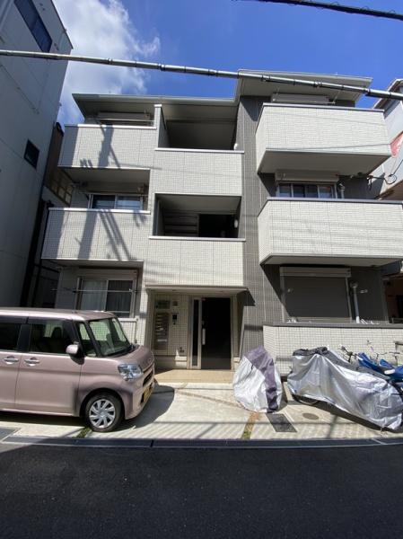 寝屋川市北大利町のアパート