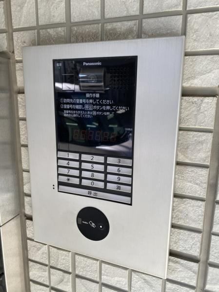 寝屋川市北大利町のアパート
