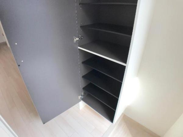 寝屋川市仁和寺本町２丁目のアパート