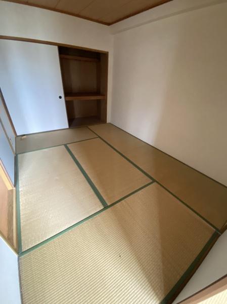 寝屋川市池田３丁目のマンション